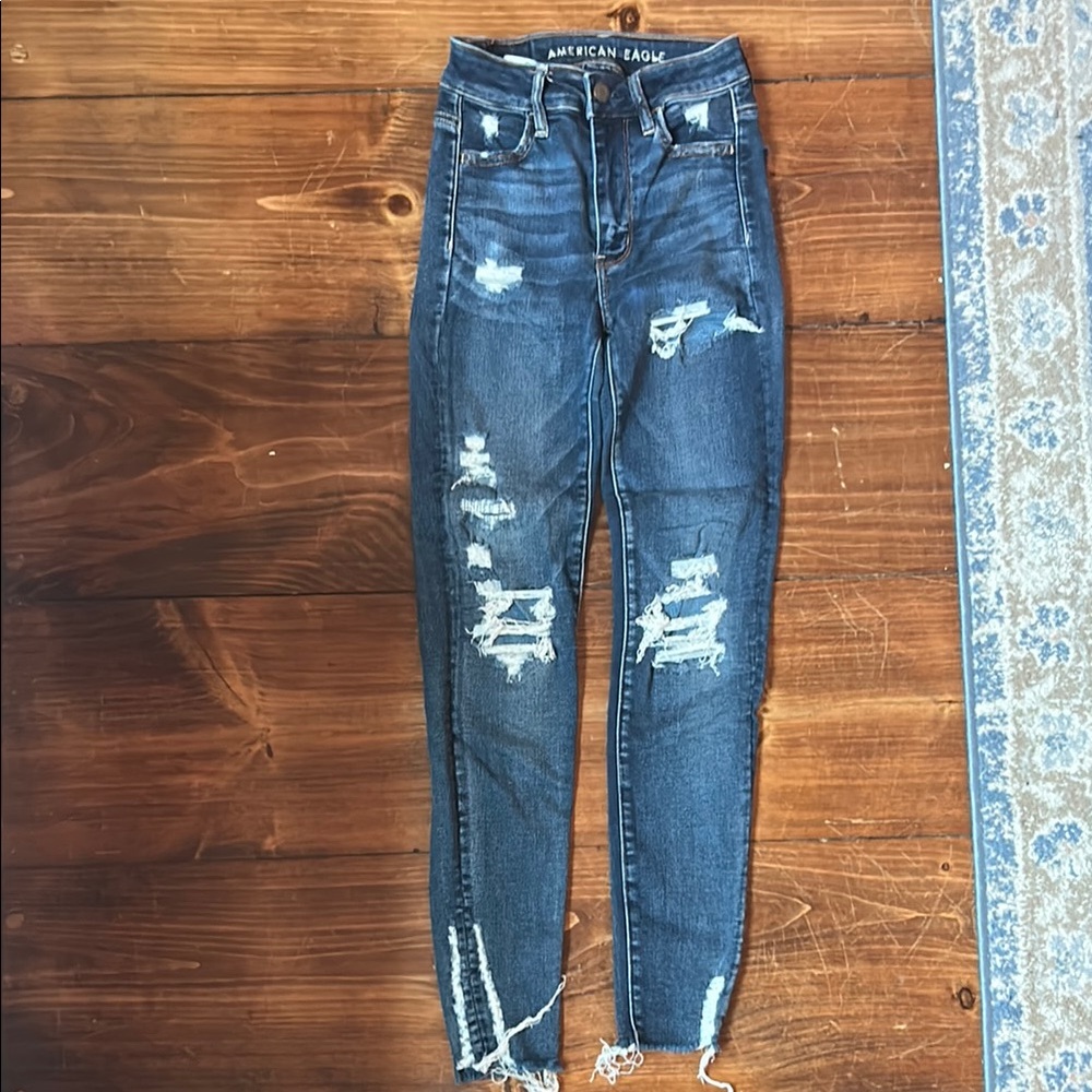 American Eagle Outfitters super High Rise Blue Jeggings Distressed